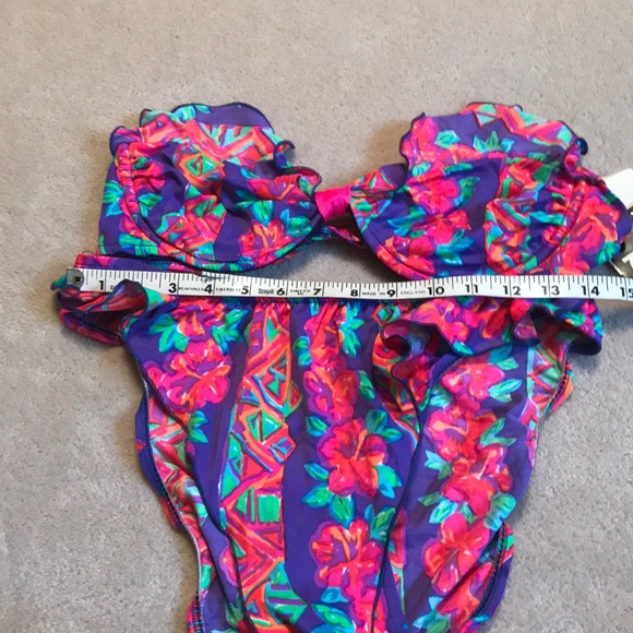 Bikini - Picture 5 of 6